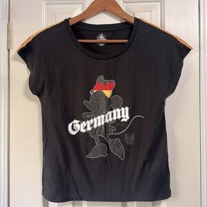 Disney Germany Epcot glitter Minnie Mouse black Short Sleeve Top